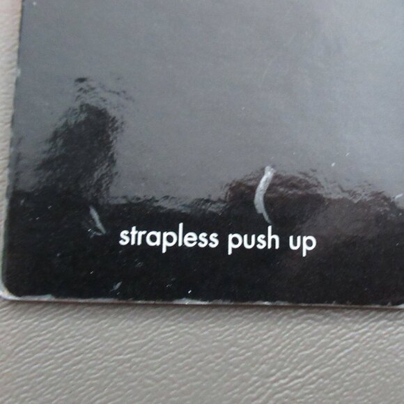 NWT Calvin Klein Women's Seduction Comfort Lace Strapless Lift Bra, Black, 30D - Picture 7 of 10